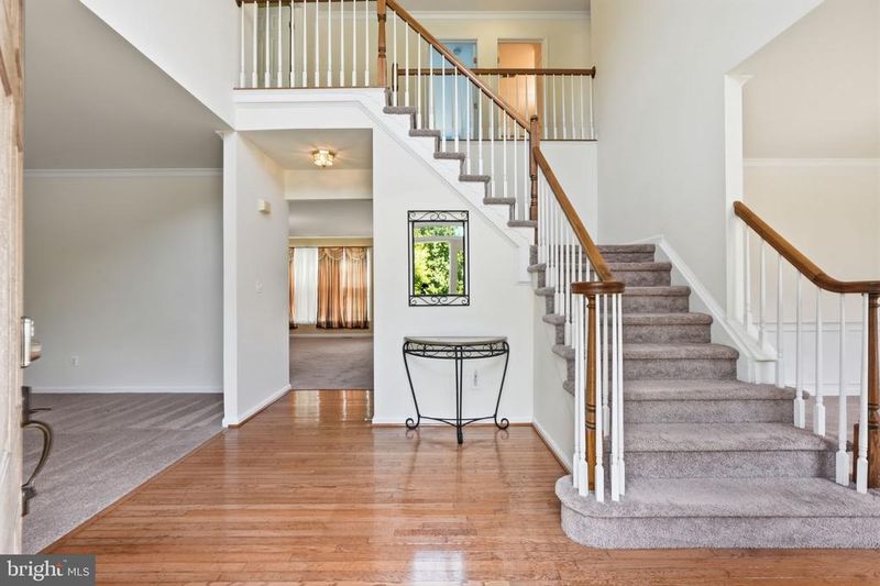 21392 Glebe View Dr, Broadlands, VA 20148