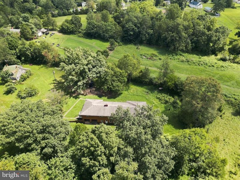 5491 Johnson Ln, Reva, VA 22735