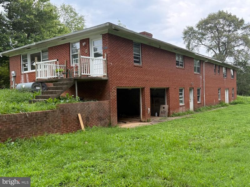 5491 Johnson Ln, Reva, VA 22735