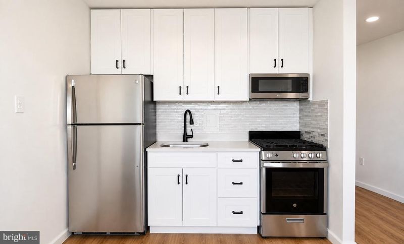 10201 Grosvenor Pl #1702, Rockville, MD 20852