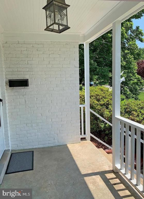 6528 Chesterfield Ave, Mclean, VA 22101