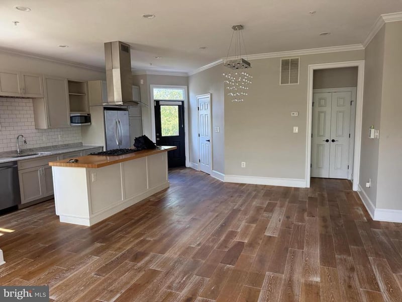 1804 Independence Ave SE #2, Washington, DC 20003