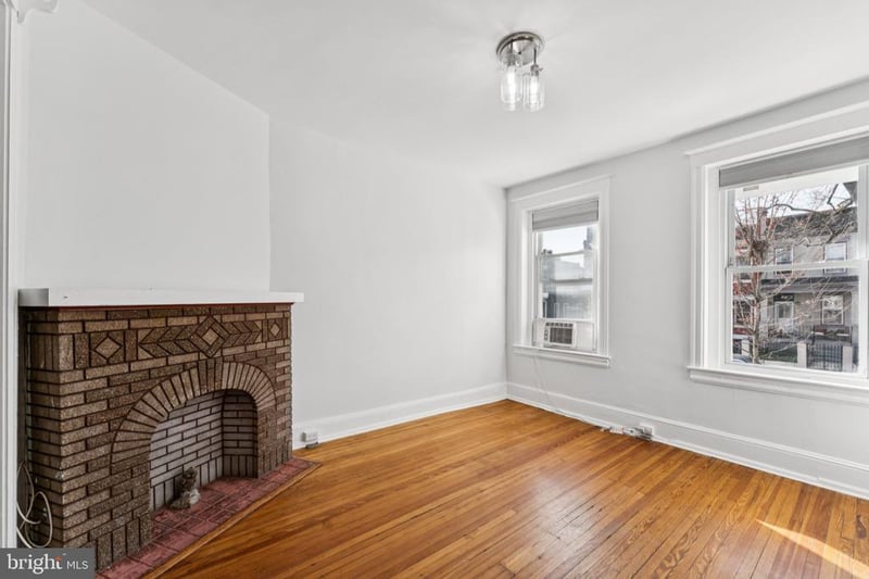 621 Kenyon St NW, Washington, DC 20010