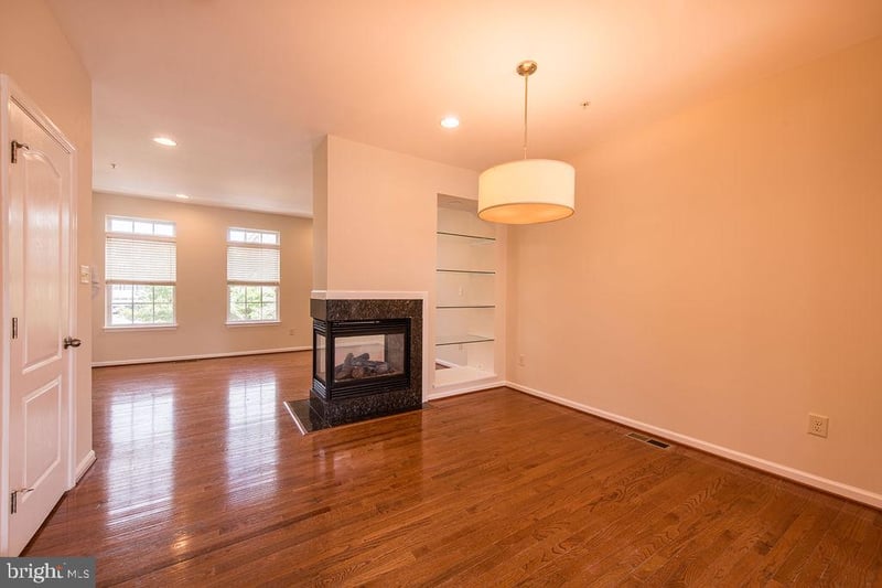 9829 Solar Crse, Laurel, MD 20723