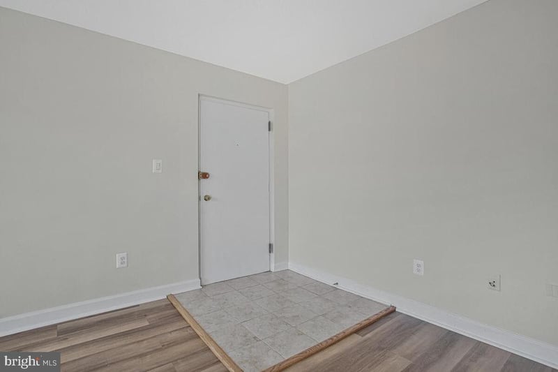 3823 Hamilton St #B-204, Hyattsville, MD 20781