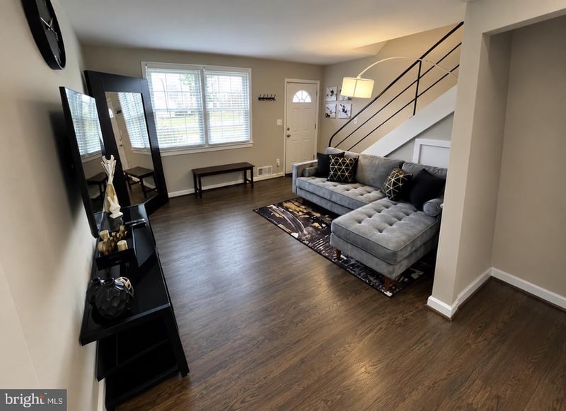 2803 Iverson St, Temple Hills, MD 20748