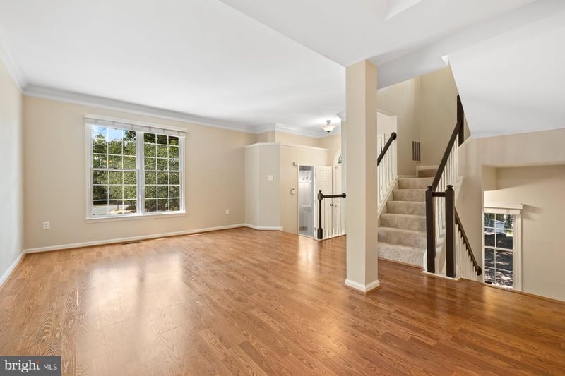 6106 Franconia Commons Ct, Alexandria, VA 22310