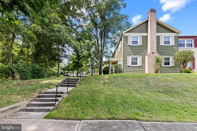 12000 Dove Cir, Laurel, MD 20708