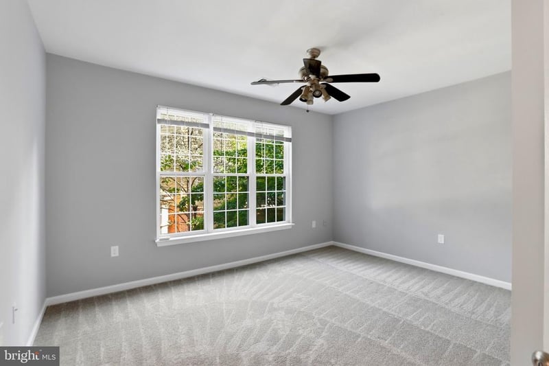 2110 Highcourt Ln #202, Herndon, VA 20170