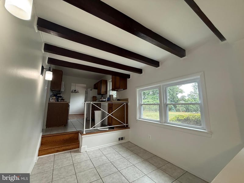 3921 Forest Grove Dr, Annandale, VA 22003