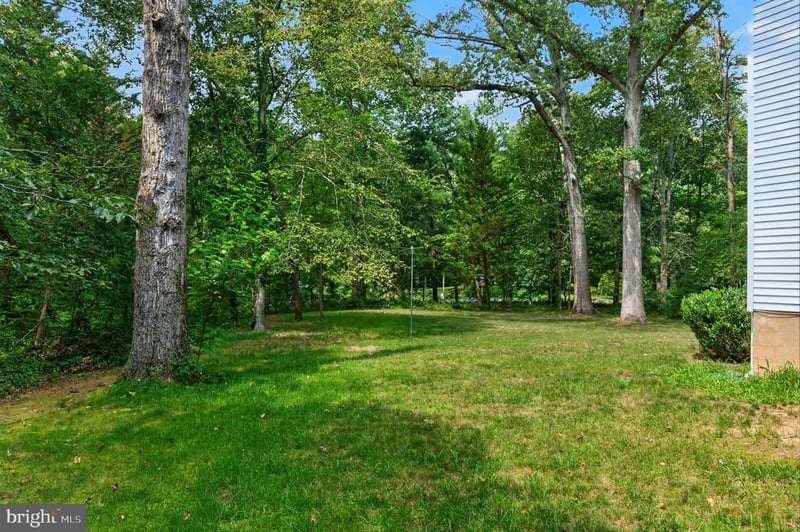 881 Chinquapin Crest Dr, Harwood, MD 20776