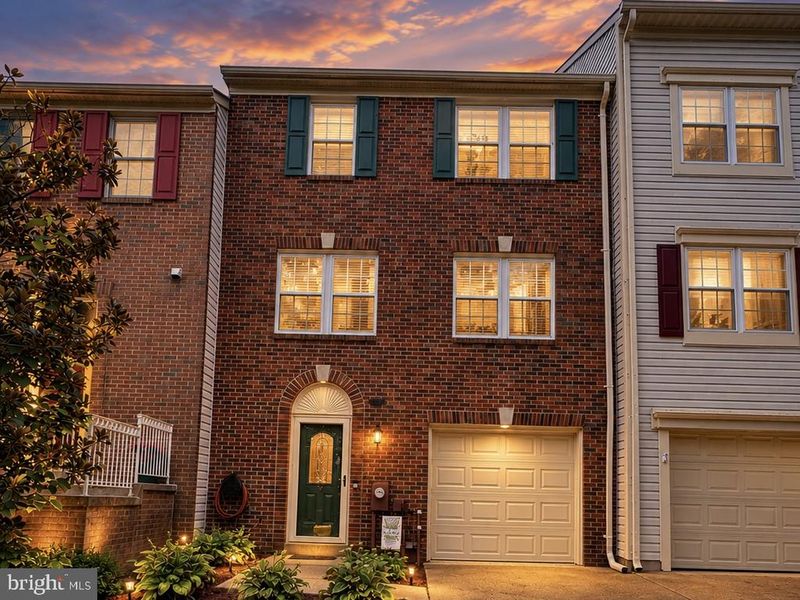 2567 Stow Ct, Crofton, MD 21114