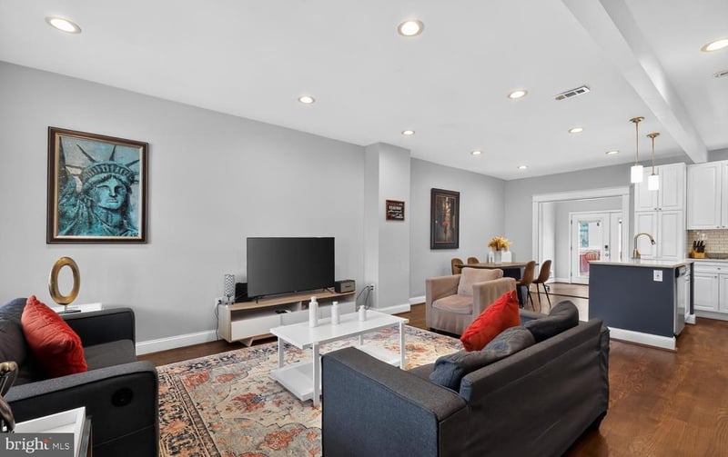 2630 10th St NE, Washington, DC 20018