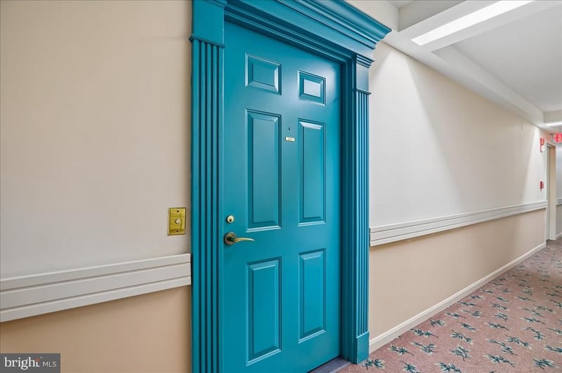 14809 Pennfield Cir #405, Silver Spring, MD 20906