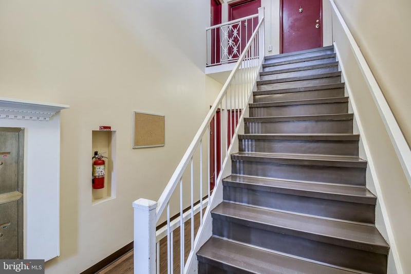 5603 Franconia Rd #302, Alexandria, VA 22310