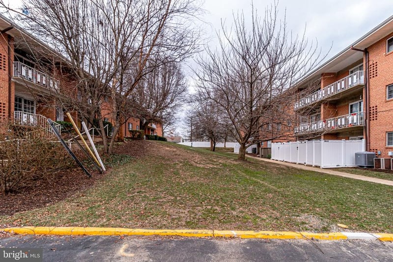 5603 Franconia Rd #302, Alexandria, VA 22310