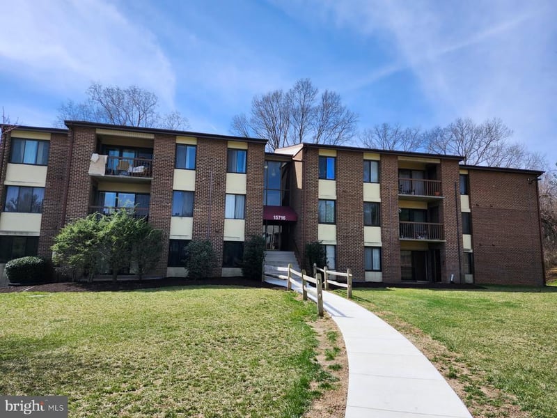 15716 Dorset Rd #101, Laurel, MD 20707