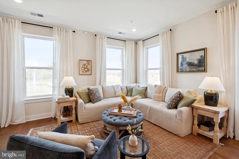 14969 Deco Cir LOT 25, Chantilly, VA 20151
