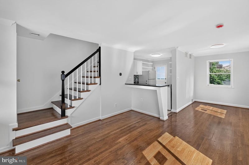 102 S Ingram St, Alexandria, VA 22304