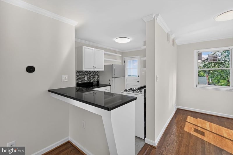 102 S Ingram St, Alexandria, VA 22304