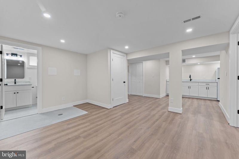 3404 Aberdeen St, Suitland, MD 20746
