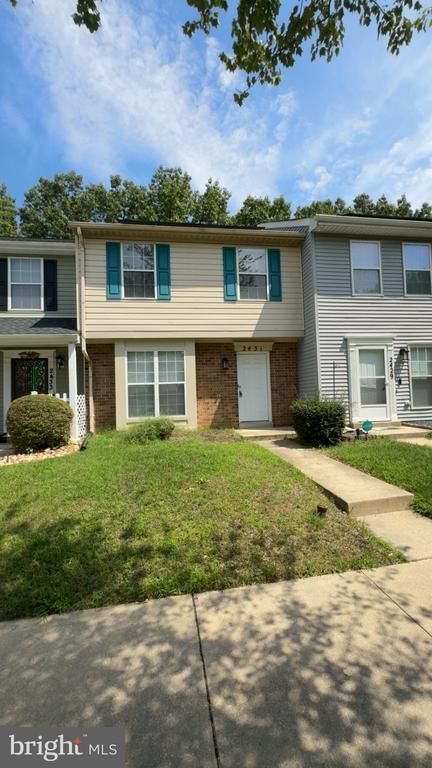 2431 W Rosecroft Village Cir, Oxon Hill, MD 20745