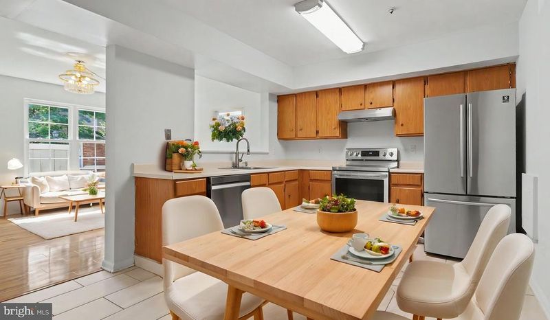 8029 Harbor Tree Way, Montgomery Village, MD 20886