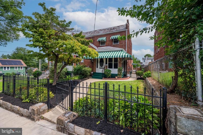 4463 Alabama Ave SE, Washington, DC 20019