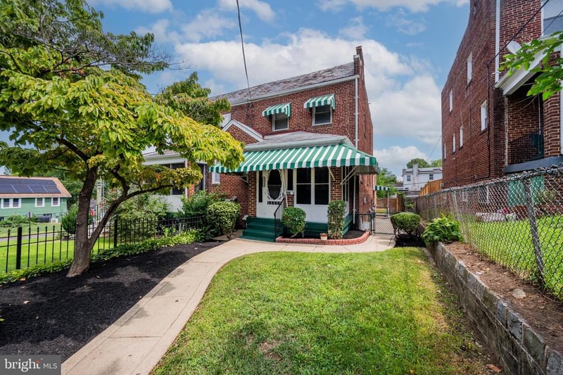 4463 Alabama Ave SE, Washington, DC 20019