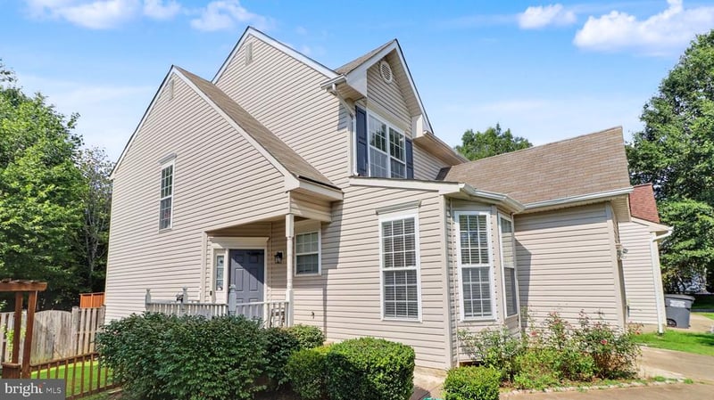 12029 Tango Ln, Woodbridge, VA 22193