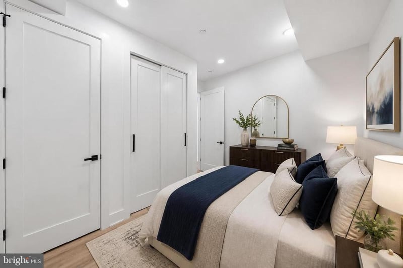 2105 M St NE #3, Washington, DC 20002