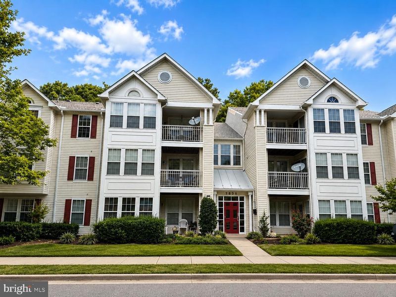 7530-B Coxton Ct #110, Alexandria, VA 22306