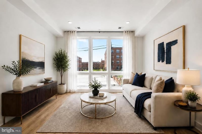 2105 M St NE #6, Washington, DC 20002