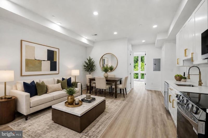 2105 M St NE #10, Washington, DC 20002