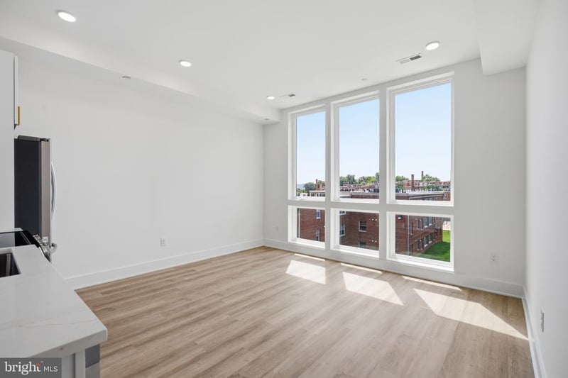 2105 M St NE #11, Washington, DC 20002