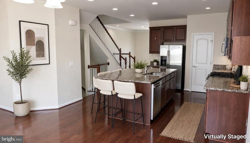 25556 Palenza Ter, Chantilly, VA 20152