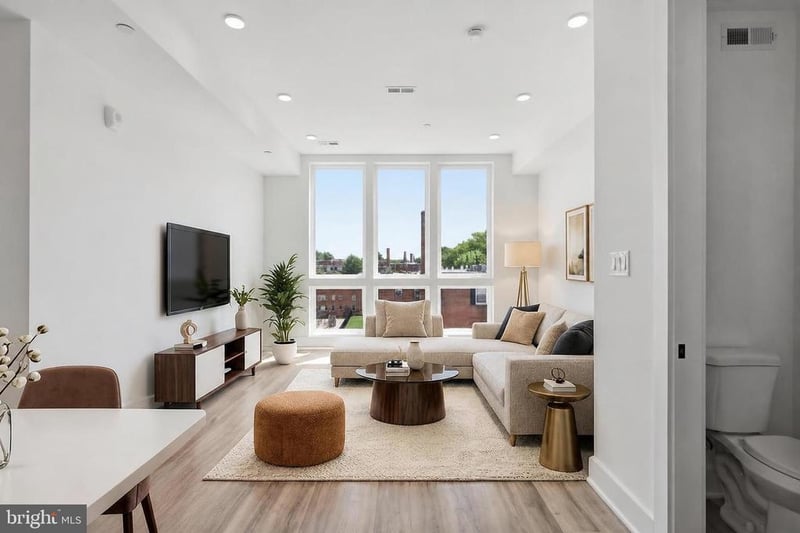 2105 M St NE #PH3, Washington, DC 20002