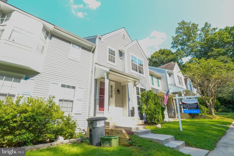 3910 Marquis Pl, Woodbridge, VA 22192