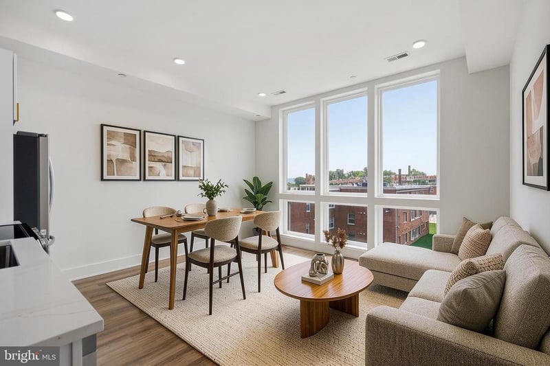 2105 M St NE #11, Washington, DC 20002