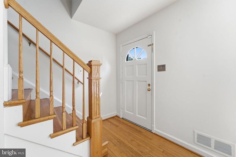 3901 31st St N, Arlington, VA 22207