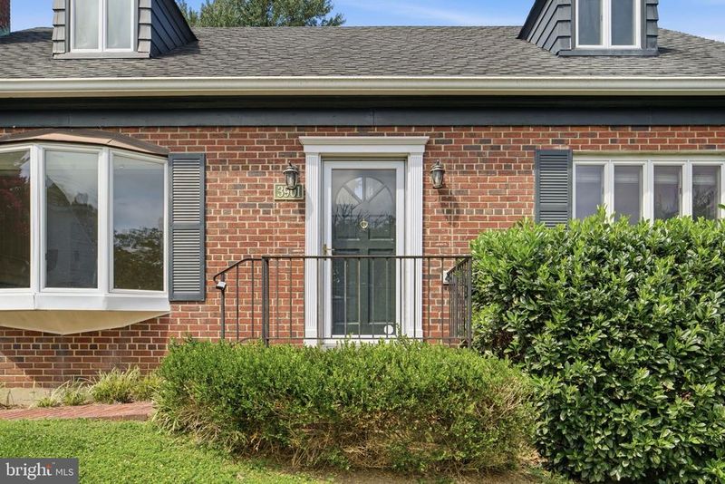 3901 31st St N, Arlington, VA 22207