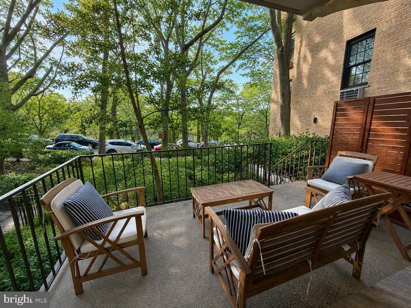 2310 Ashmead Pl NW #106, Washington, DC 20009