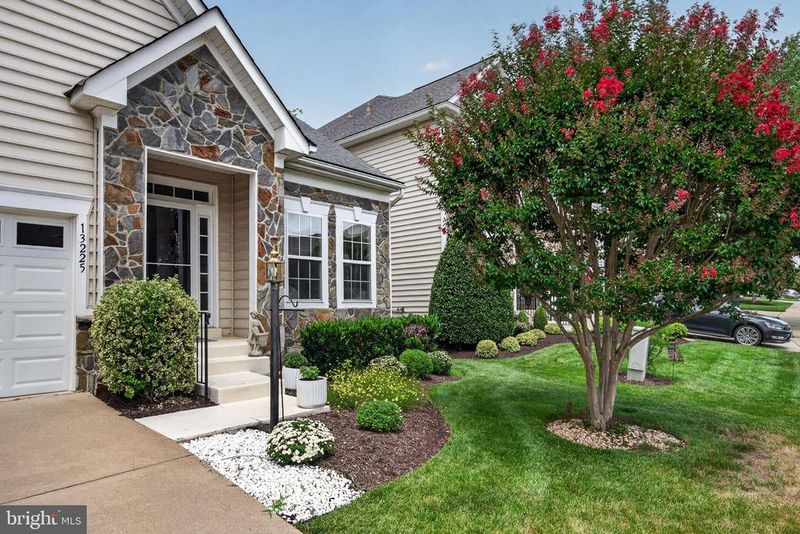 13225 Fieldstone Way, Gainesville, VA 20155