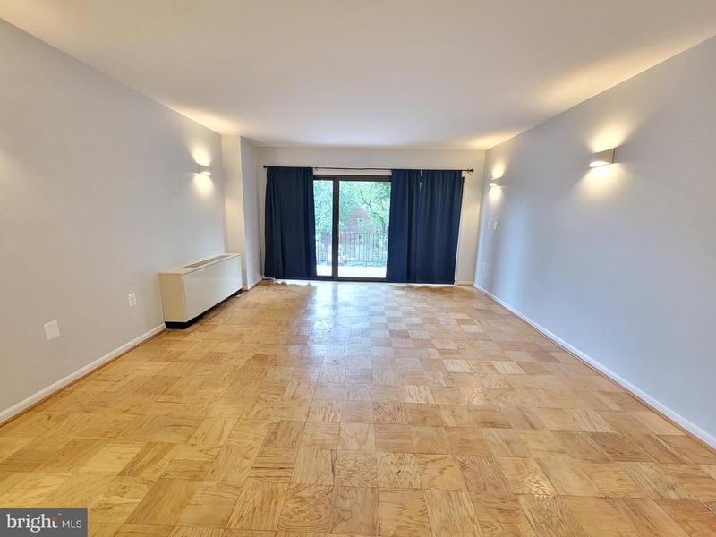 8308 Flower Ave #203, Takoma Park, MD 20912