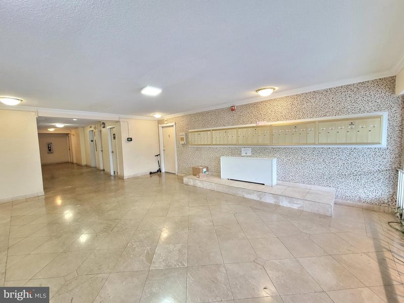 8308 Flower Ave #203, Takoma Park, MD 20912