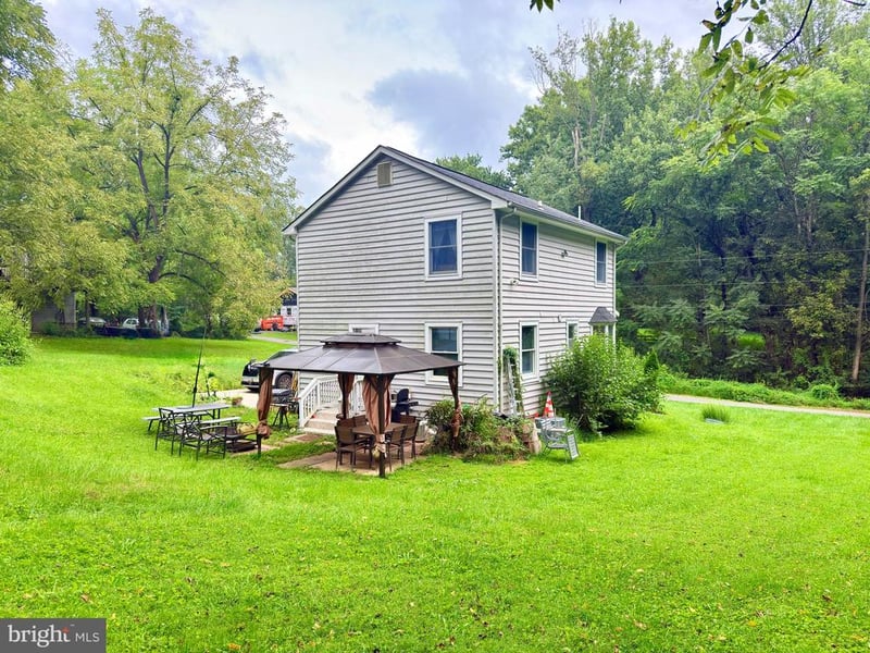 18610 Jerusalem Church Rd, Poolesville, MD 20837