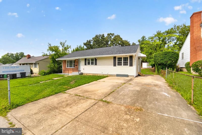 1422 Dunwoody Ave, Oxon Hill, MD 20745