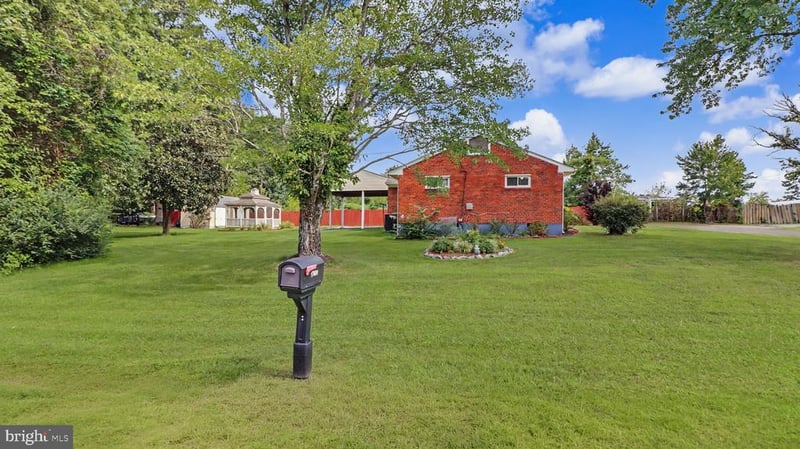 17400 Livingston Rd, Accokeek, MD 20607