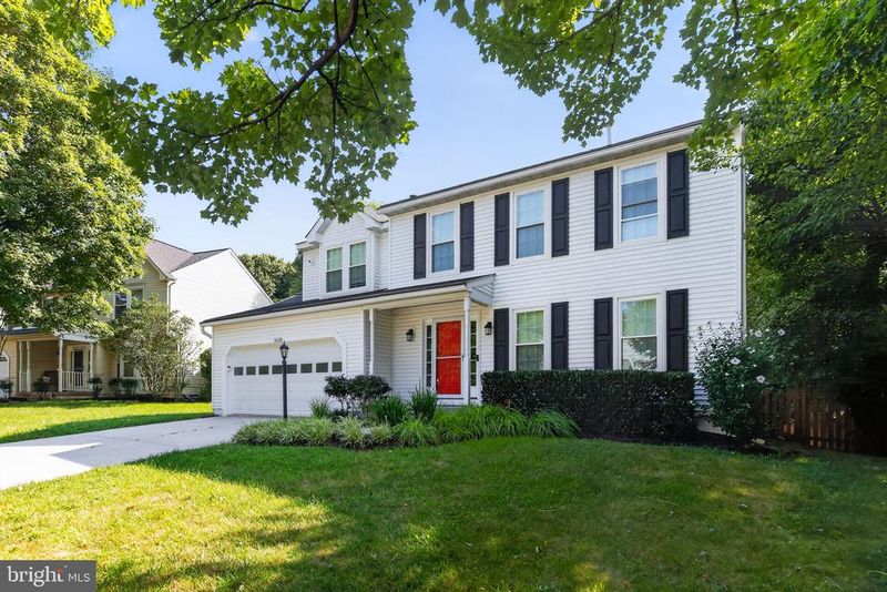 5630 Roundtree Ln, Columbia, MD 21045