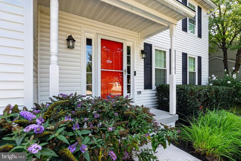 5630 Roundtree Ln, Columbia, MD 21045